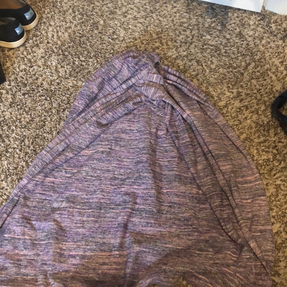 Lululemon scarf
